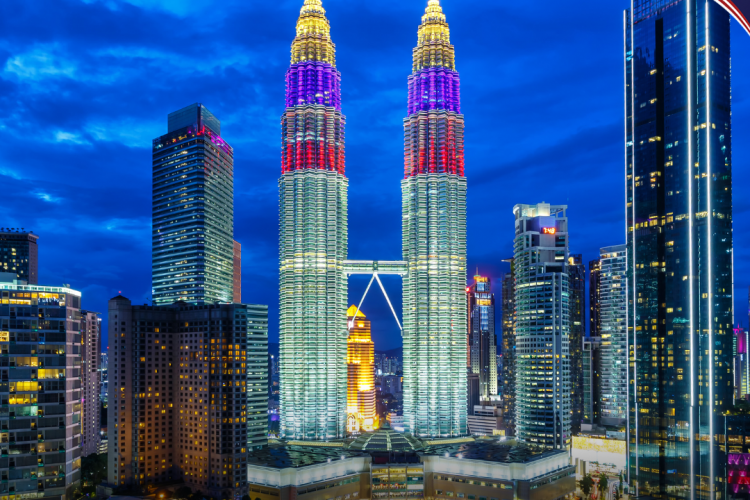 kuala-lumpur-luminat-malaezia